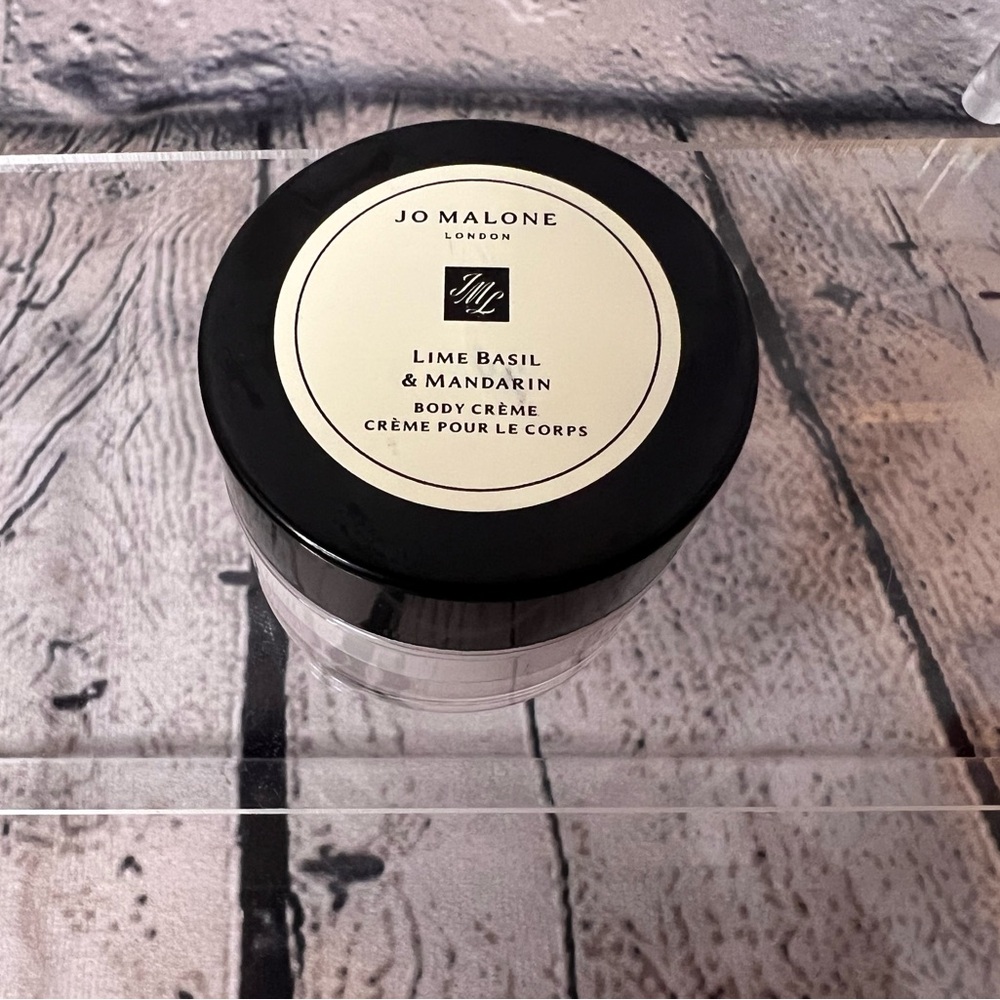 Jo Malone Moisturizer with Black Lid and Cream Base
